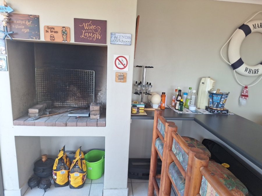 4 Bedroom Property for Sale in Dana Bay Western Cape